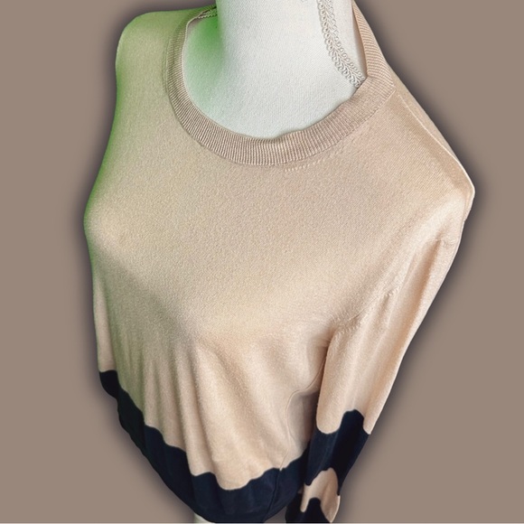 Theory ‘Abino Jam’ Crewneck Sweater in “Nude / Navy” Size Large - Picture 15 of 15